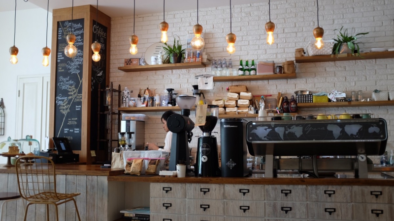 ecommerce-PLAN D AUPS STE BAUME-min_coffee_shop_light_cafe_coffee_shop-32620